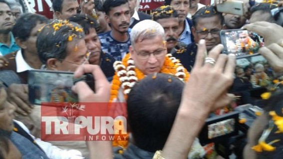 JUMLA Era’s major defeat : Massive Public Welcome to Ex-Minister Badal Chowdhury after High Court bails him out in PWD case, Police fails to submit chargesheet in FAKE case JUMLA Era’s major defeat : Massive Public Welcome to Ex-Minister Badal Chowdhury after High Court bails him out in PWD case, Police fails to submit chargesheet in FAKE case